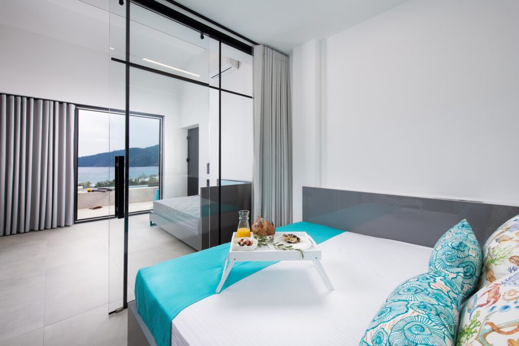 SUPERIOR SUITES WITH PRIVATE POOL