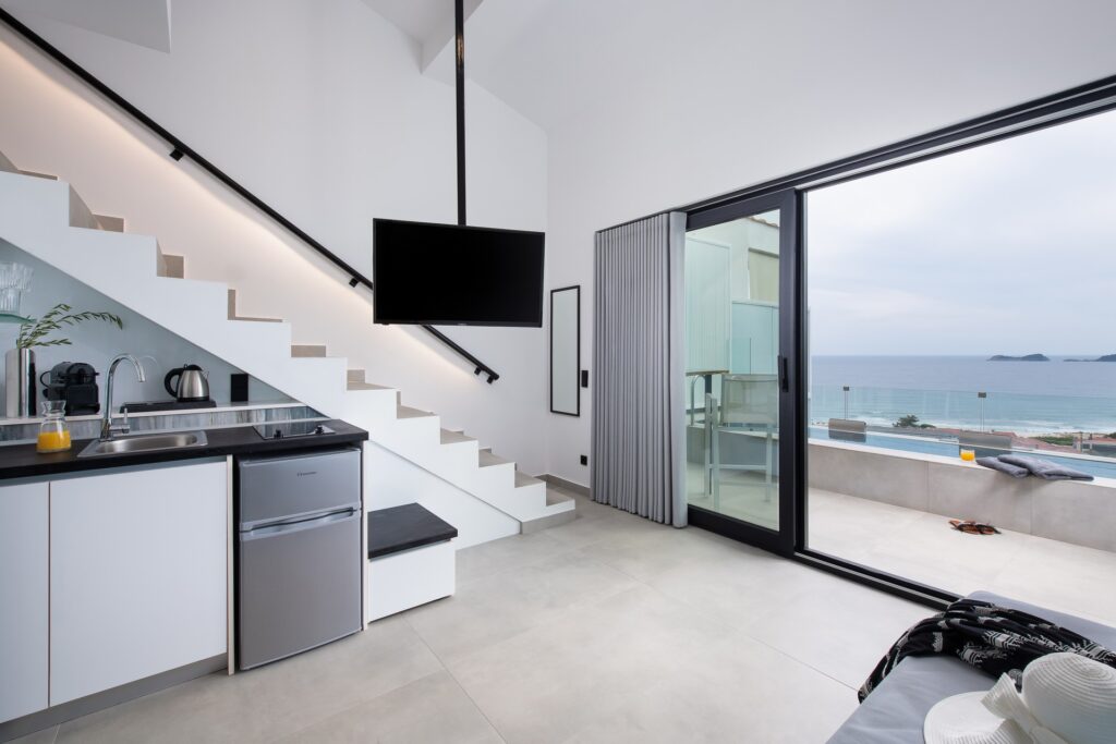 SUPERIOR SUITES WITH PRIVATE POOL