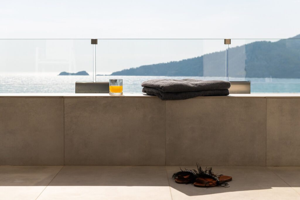 SUPERIOR SUITES WITH PRIVATE POOL