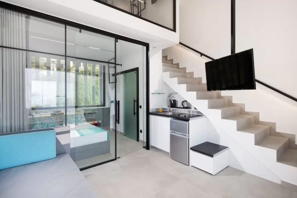 SUPERIOR SUITES WITH PRIVATE POOL