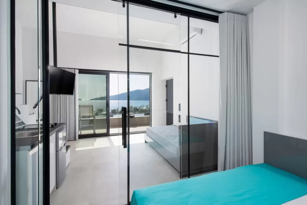 SUPERIOR SUITES WITH PRIVATE POOL