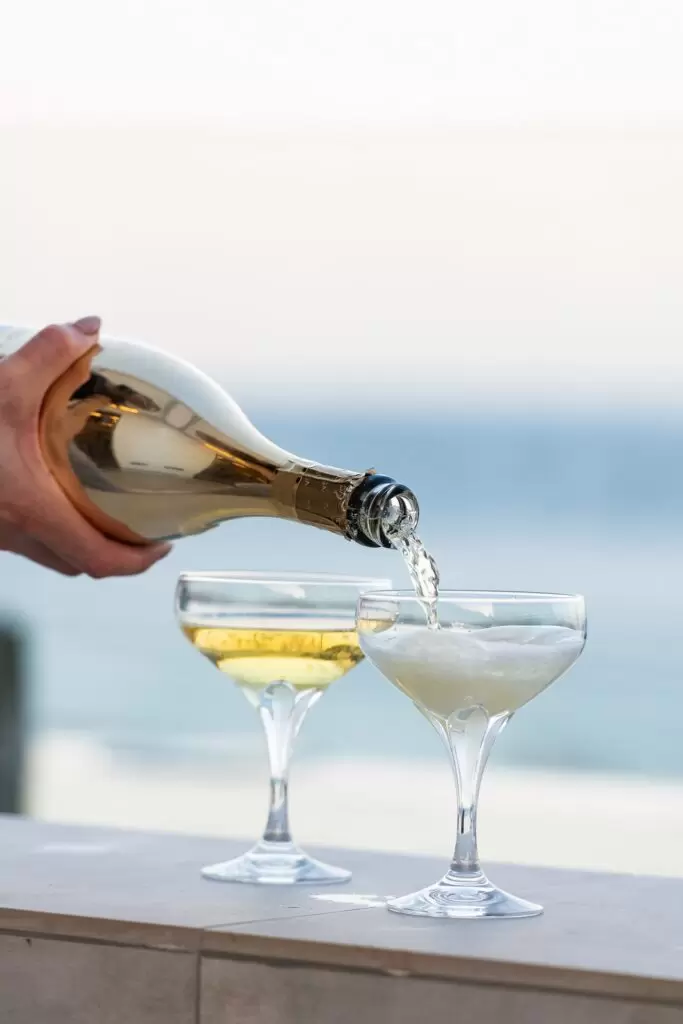 SUPERIOR SUITES WITH PRIVATE POOL