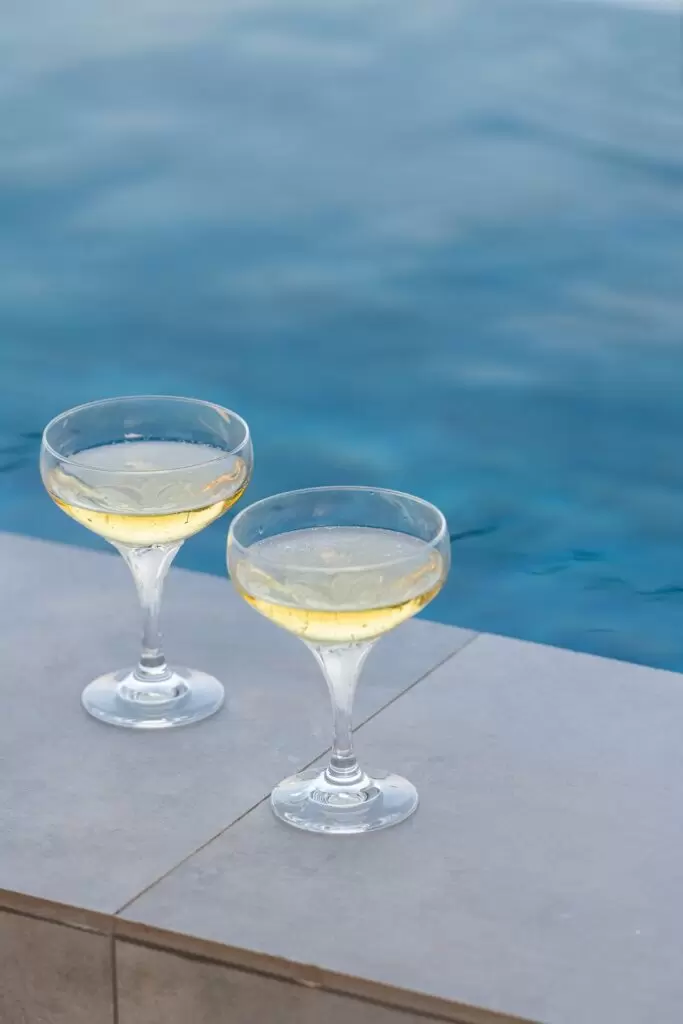 SUPERIOR SUITES WITH PRIVATE POOL